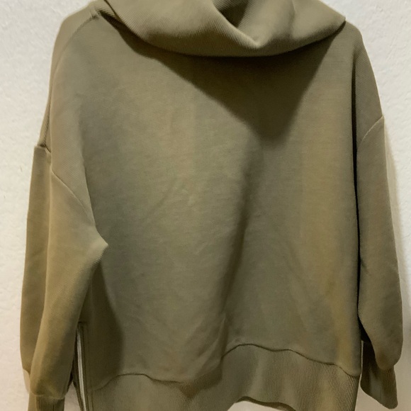 Varley Vine Stone-Olive Pullover Sweatshirt Womens Oversized Sz Small - Picture 5 of 11